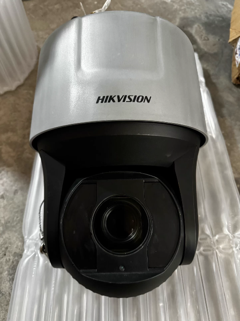 Retired Hikvision 8-inch 4 million structured gray ball machine, model IDS-2DF84ABCDE
