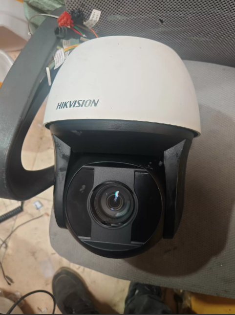 Retired new Hikvision 8-inch 4 million 40x zoom ball machine Model: iDS-2DF84YNDZ