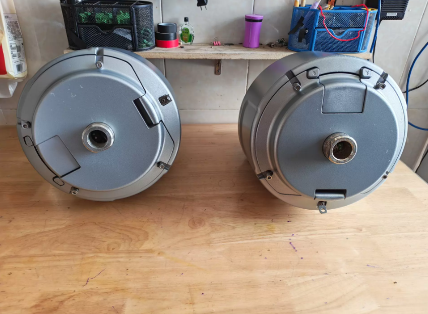 Retired fully functional Hikvision 9-inch ball camera, 4 megapixel 35x optical zoom black light ball camera